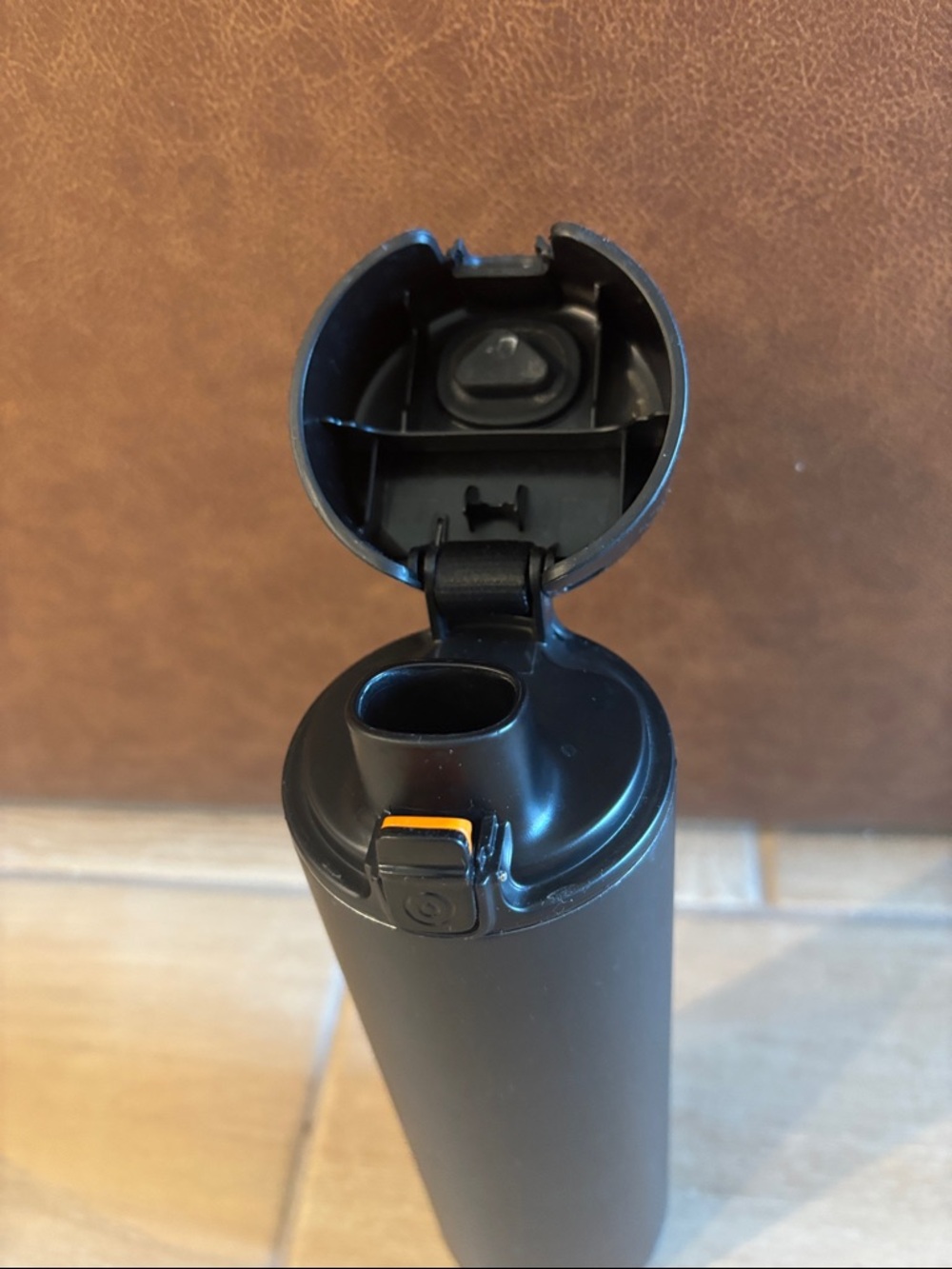 HydrateSpark Black Insulated Water Bottle 21 oz - Picture 8 of 9